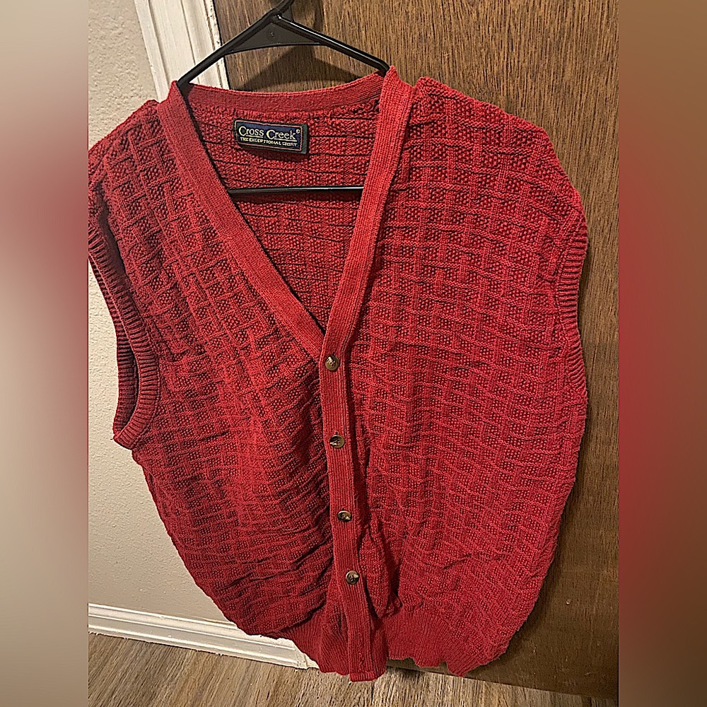 Red 3 Botton Sweater Vest